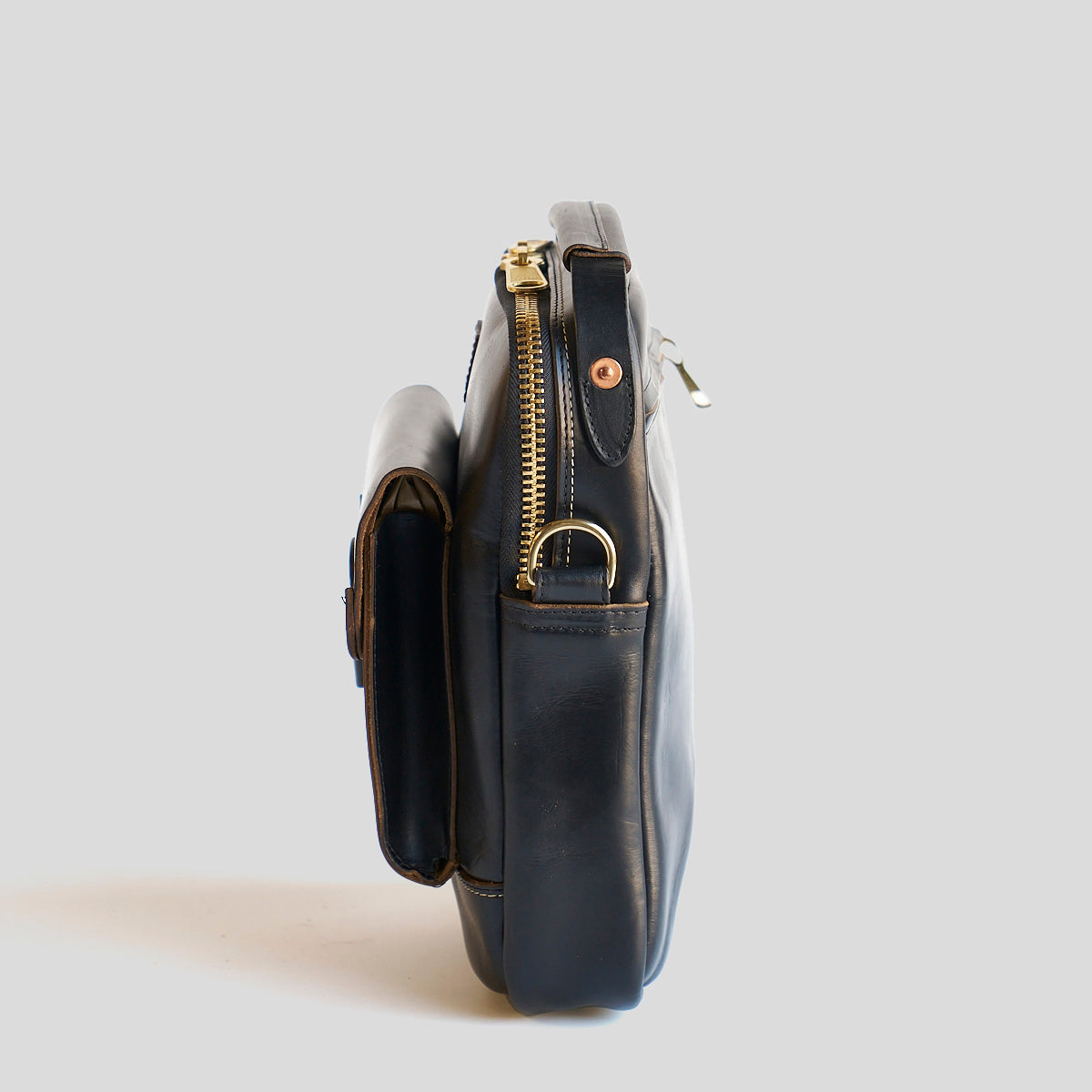 The Primo Crossbody No.277 | CXL® Black