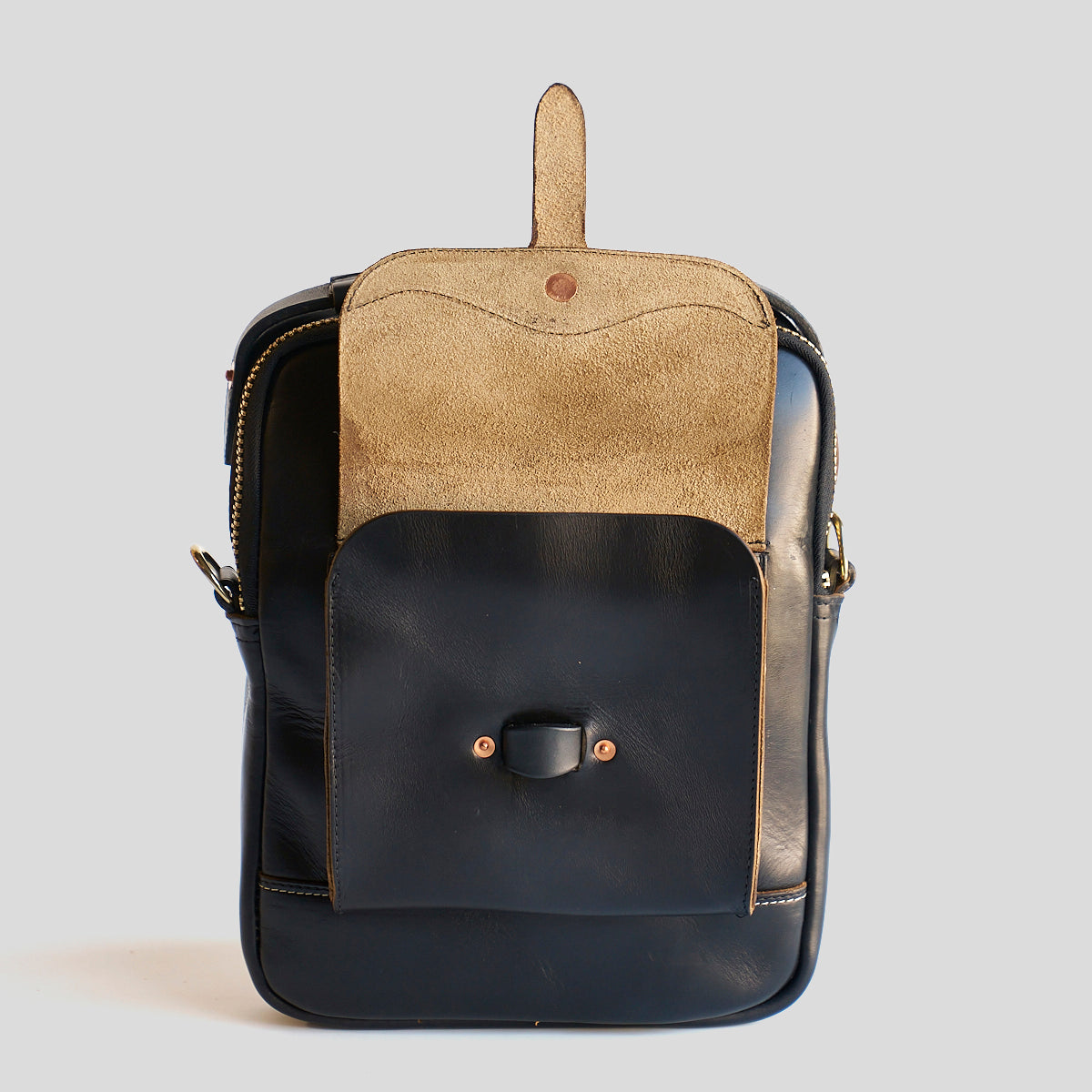 The Primo Crossbody No.277 | CXL® Black