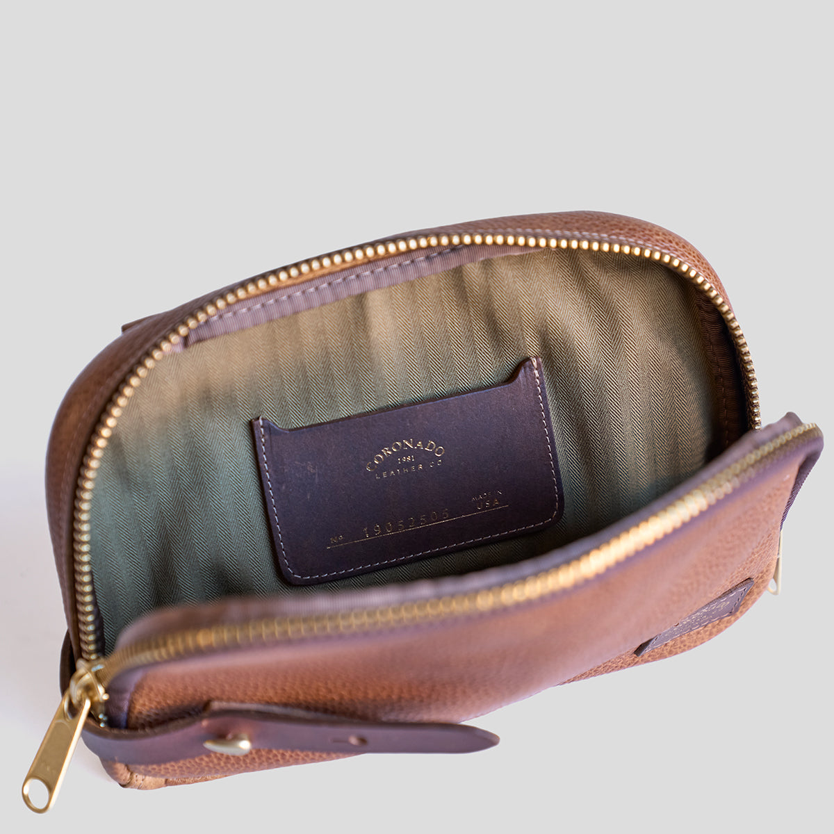 Horween® 1905 Tumbling Travel Set | No. 2505