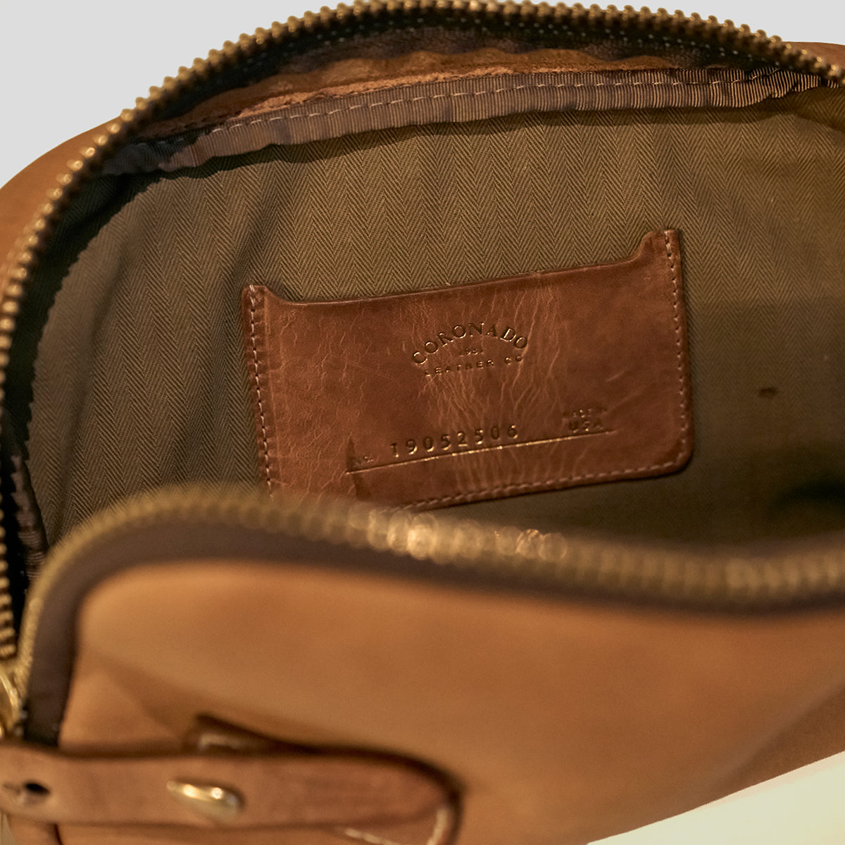 Horween® 1905 Tumbling Travel Set | No. 2506