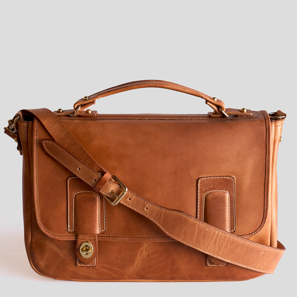 No.201 Americana Messenger | Chestnut
