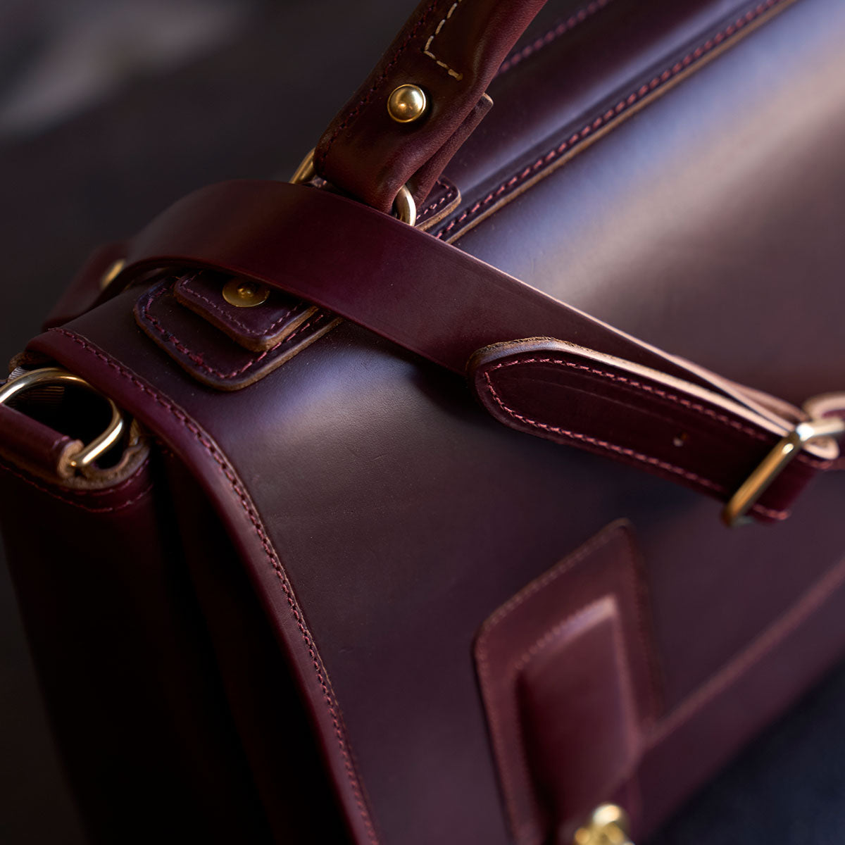 No. 201 Chromexcel® Messenger & Shell Cordovan | Color #8