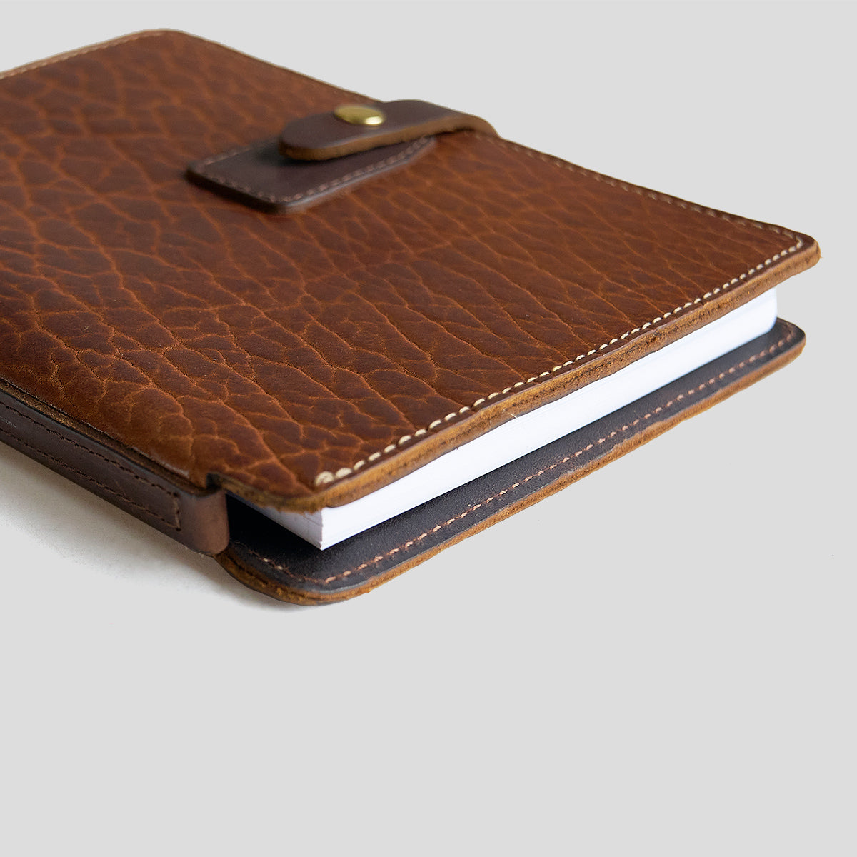 Bison Folio No.206 | Walnut