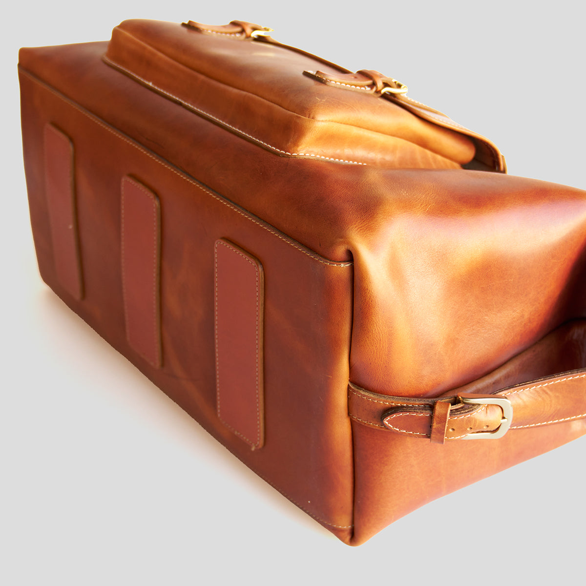 No.207 CEO Duffel | Americana Chestnut