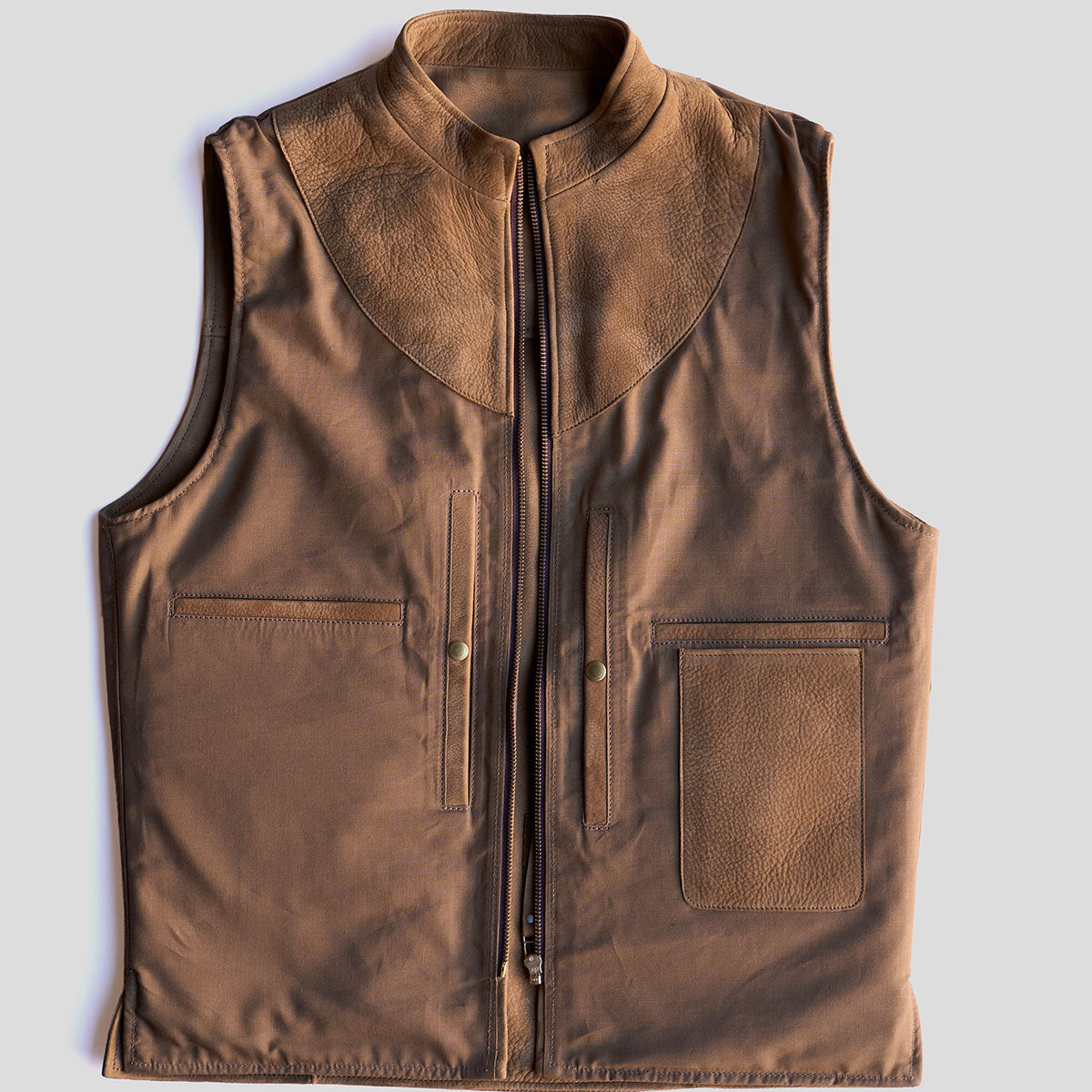 No.209 Kodiak Travel Vest | Nubuck Khaki LE x10