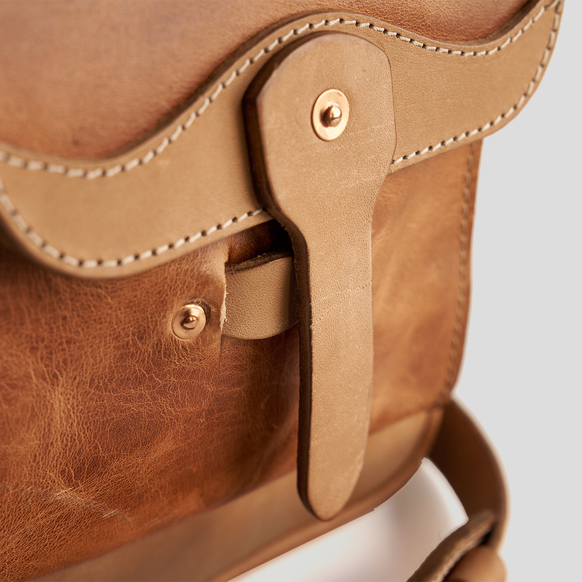 No.277 Primo Crossbody | Horween Natural