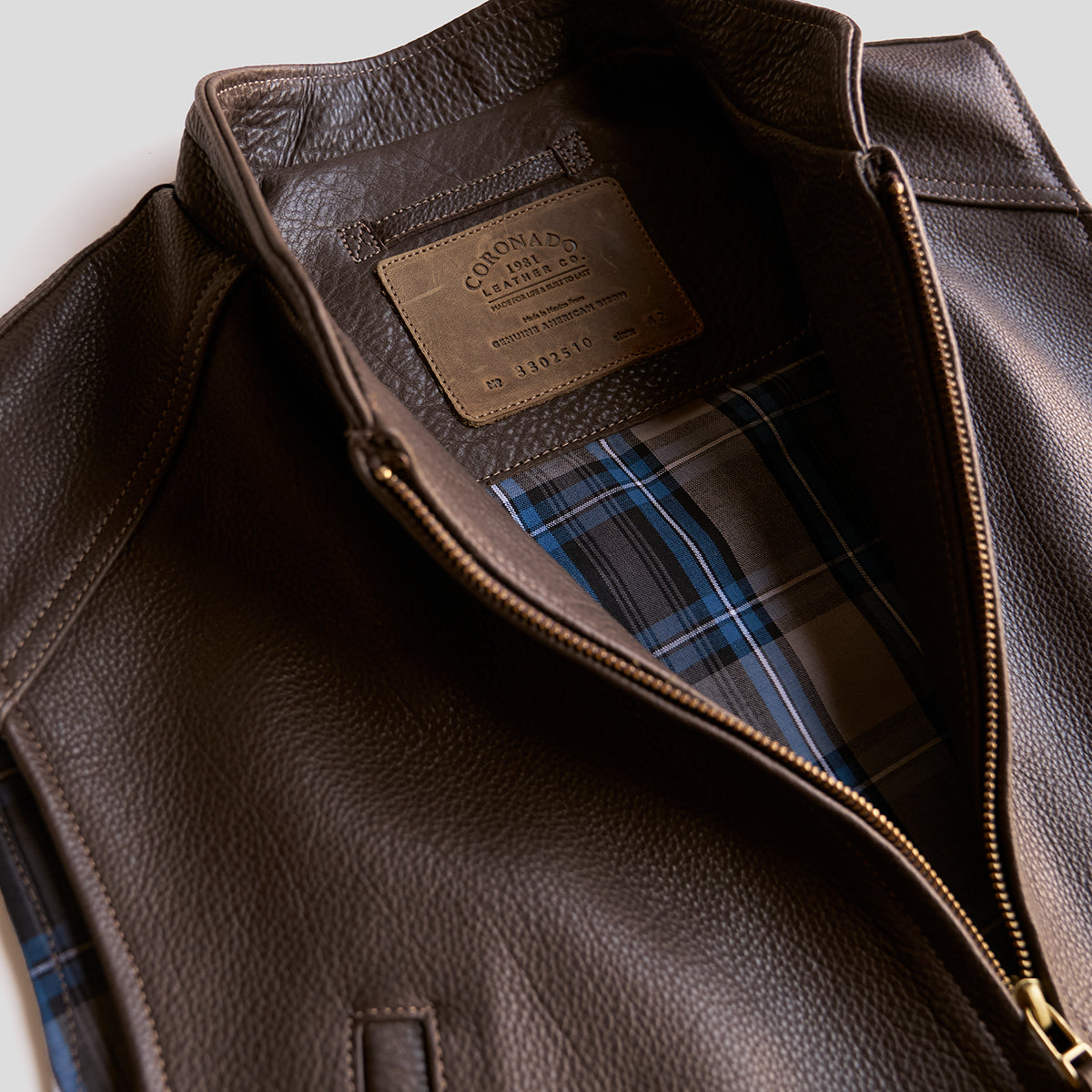 NO.330 Shelby II Vest | Bison Brown