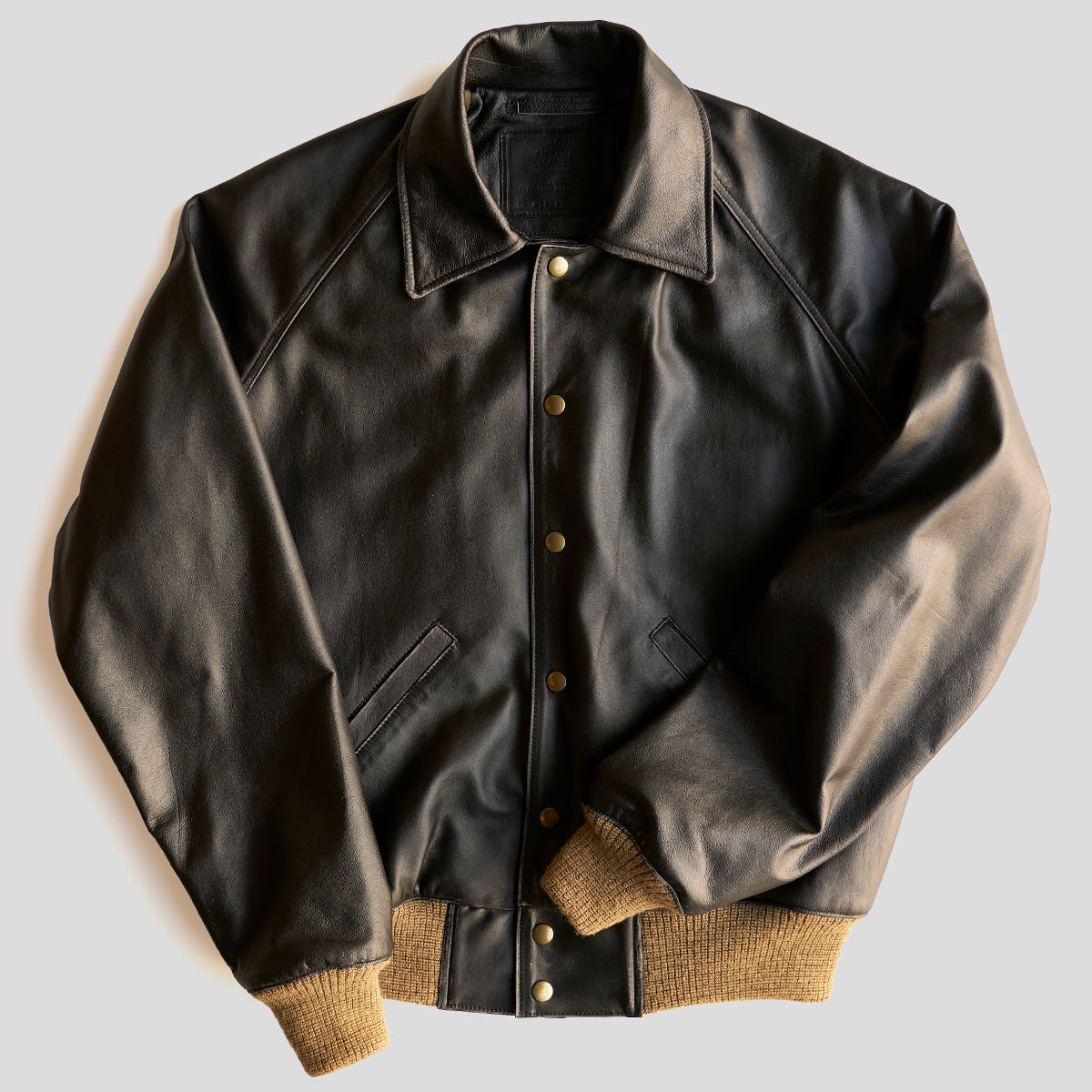 No.415 Vintage Snap Raglan | Black Teacore Horsehide