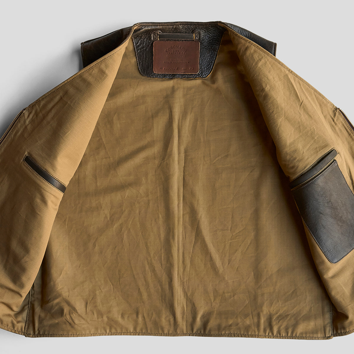 No.470 Layering Vest | Milwaukee Teacore Bison