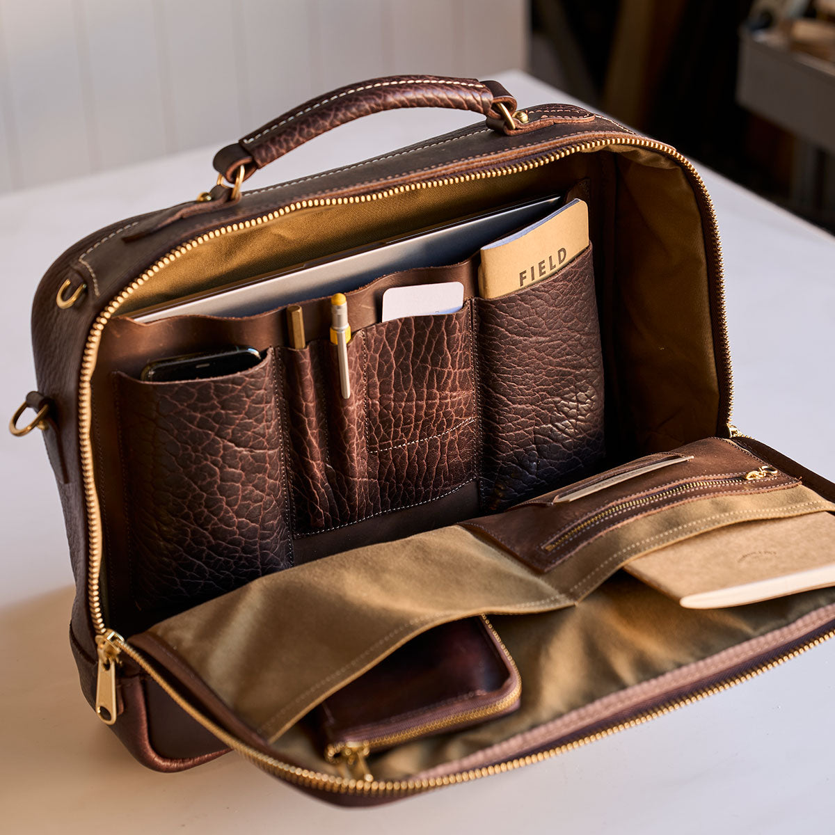 No.540 Attach Case | LE Bison Walnut