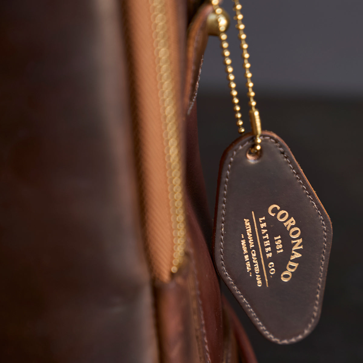 No.541 Chicago Shell Briefcase | Horween® Shell Dark Brown