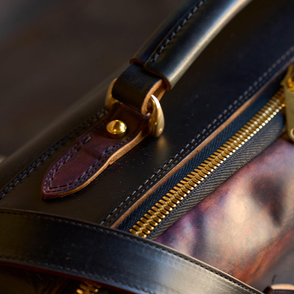 No.541 Chicago Shell Briefcase | Horween® Marbled Black