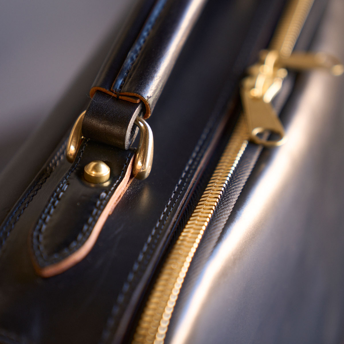 No.541 Chicago Shell Briefcase | Horween® Black Cordovan