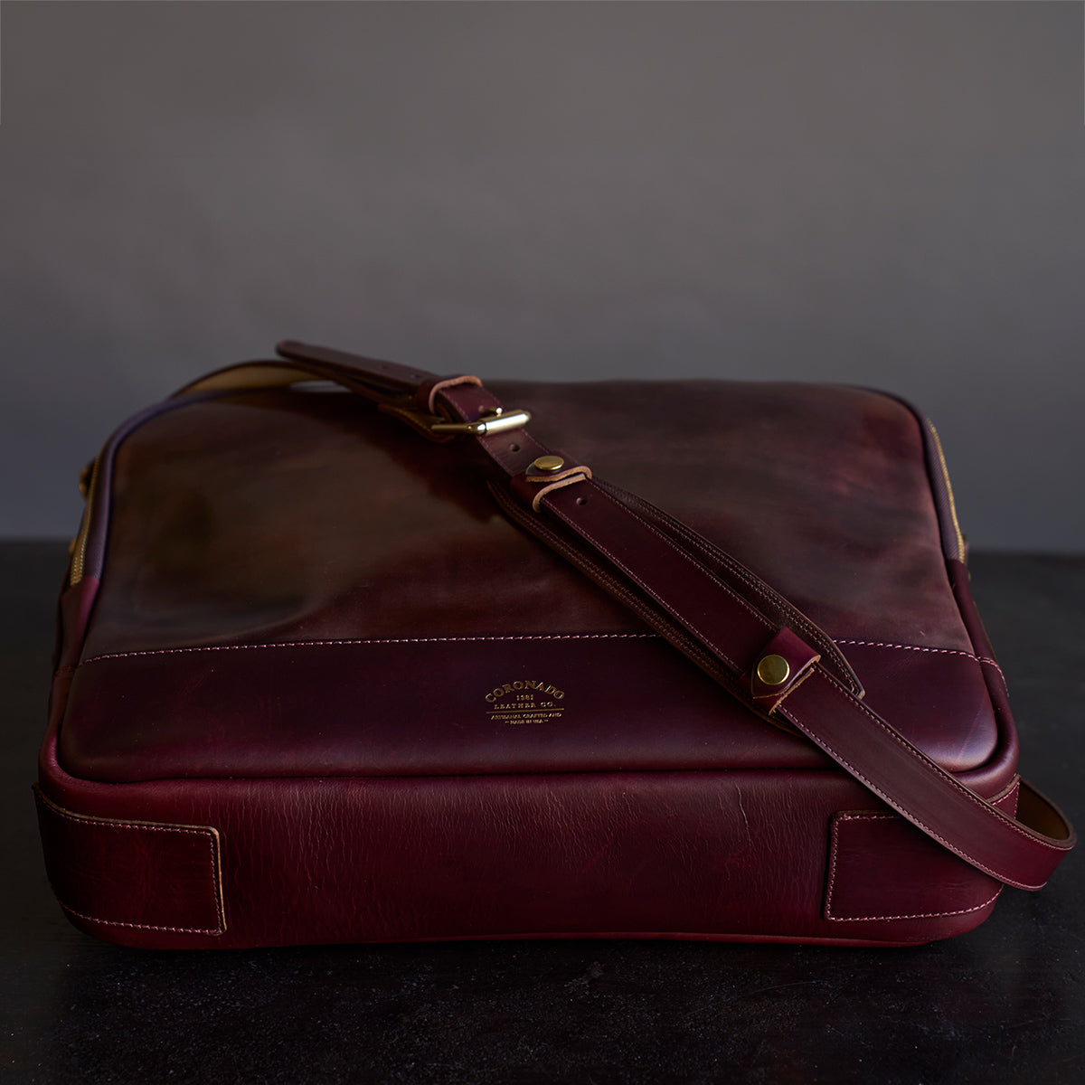 No.541 Chicago Shell Briefcase | Horween® Marbled #8 X2