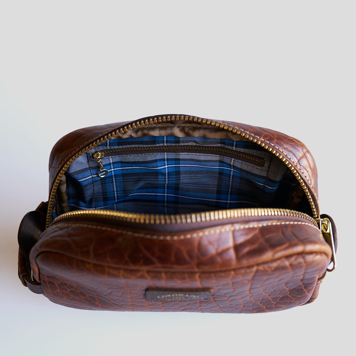 No.599 Bison Utility Dopp | Walnut