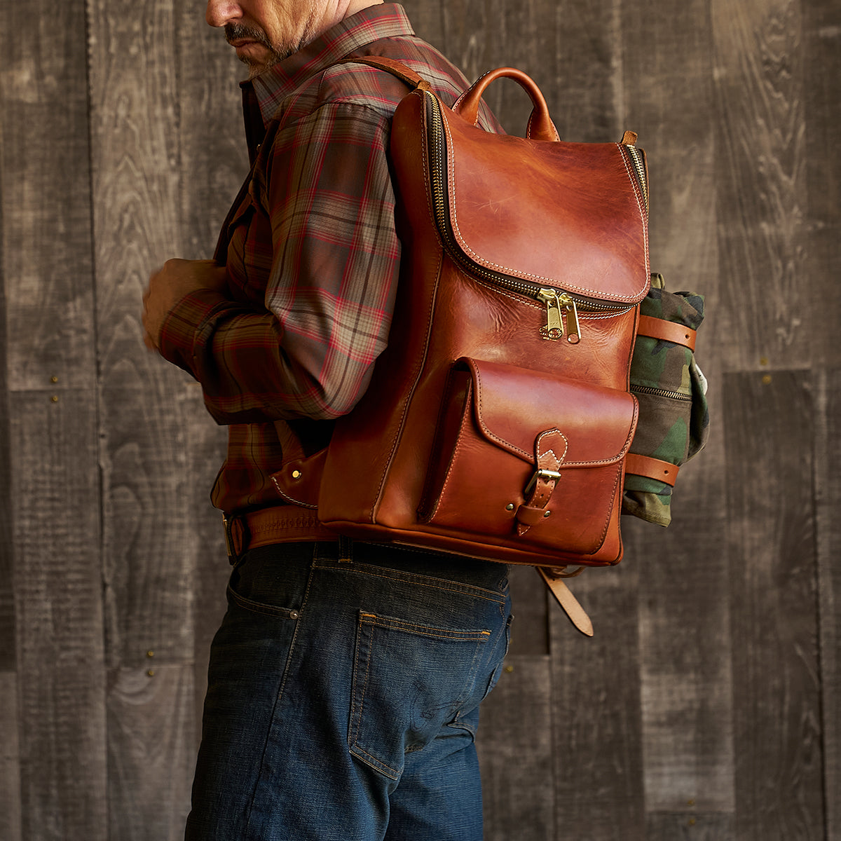 No.750 Top-Zip Backpack | Bison Walnut