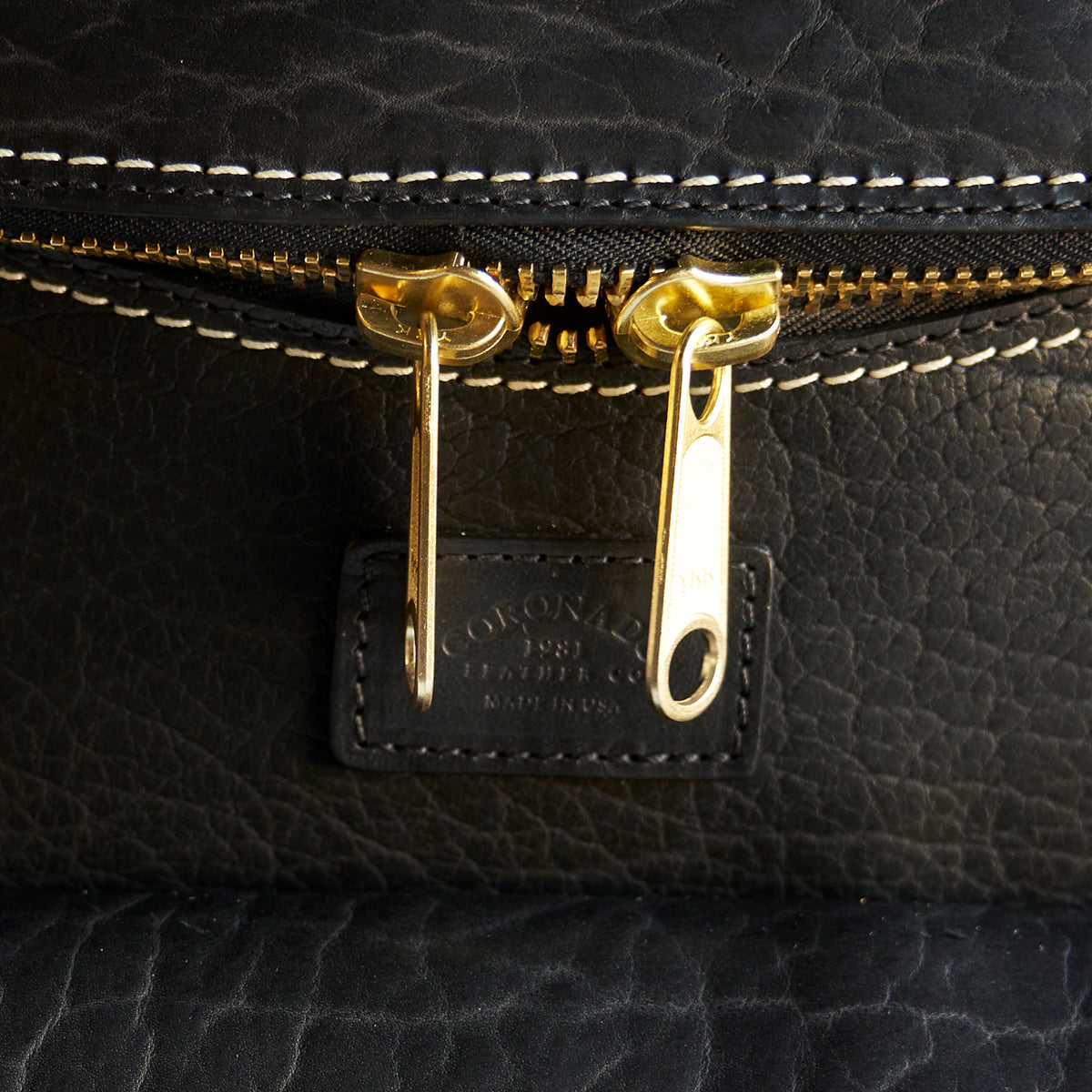 No.750 Top-Zip Backpack | Bison Black