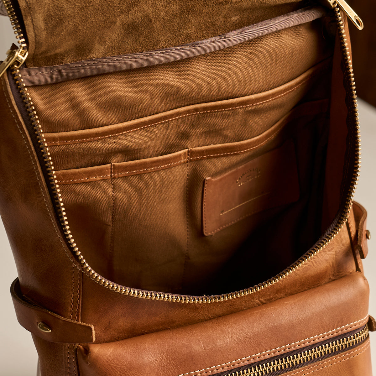 No.755 Top-Zip Backpack | Bison Brown