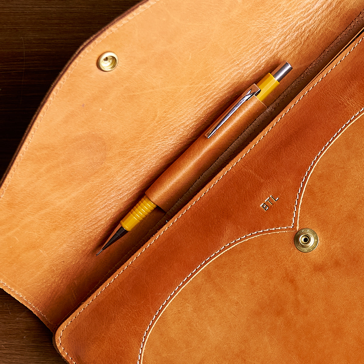 No.808 A6 Portfolio | Horween® Timber Tanned Calf