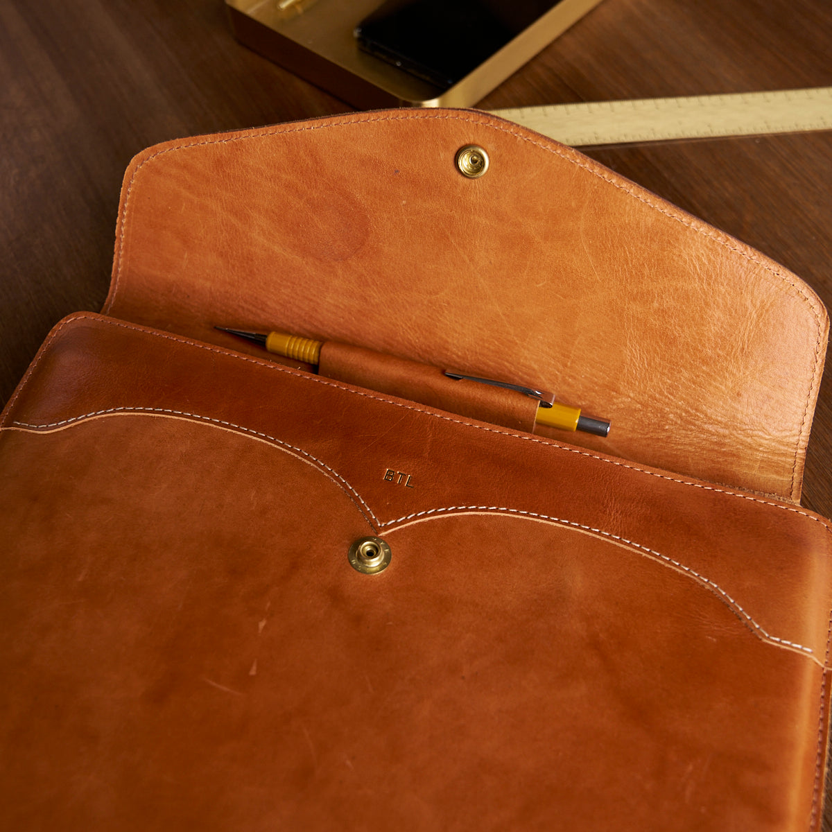 No.808 A6 Portfolio | Horween® Timber Tanned Calf