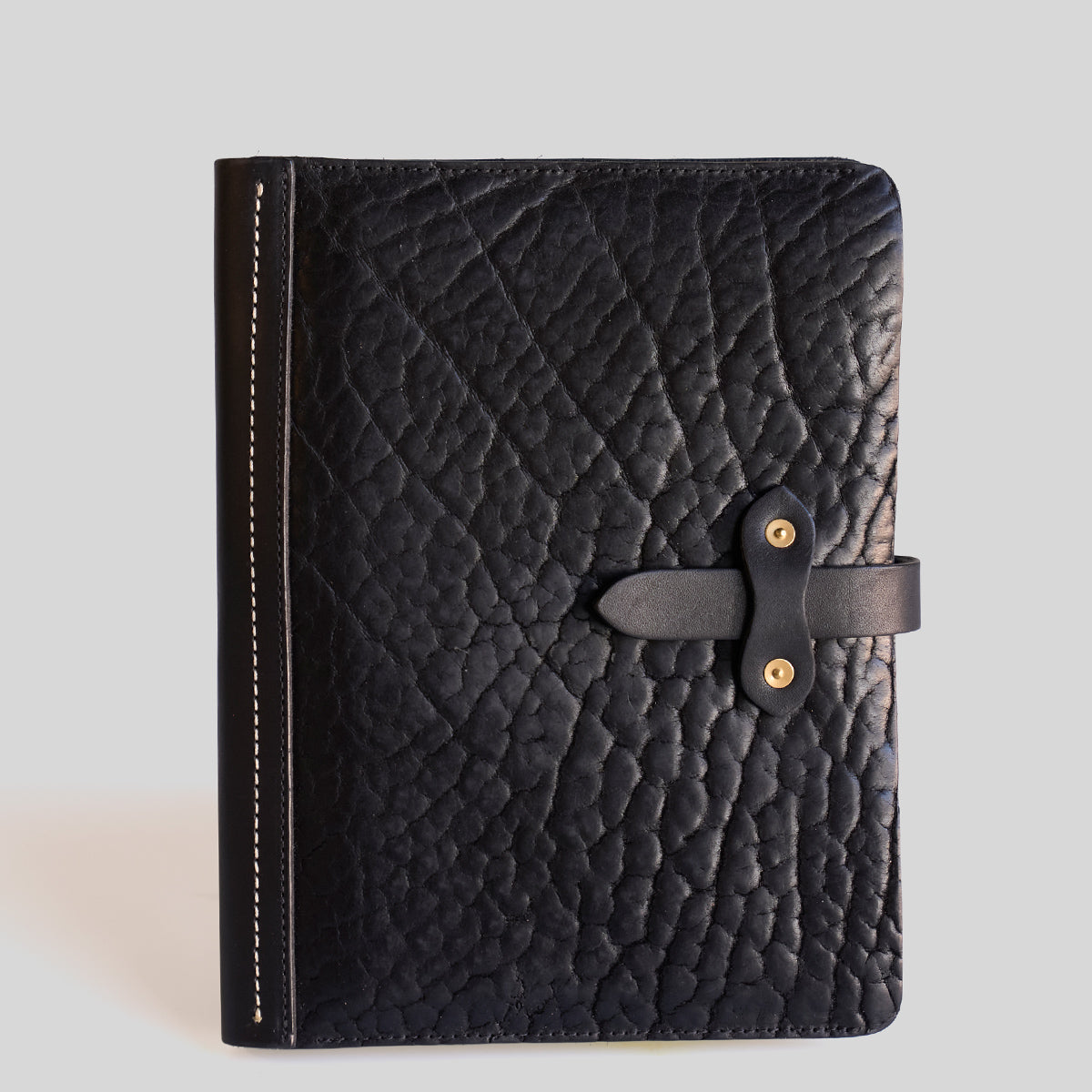 No.820 Portfolio A5 | Shrunken Bison Black