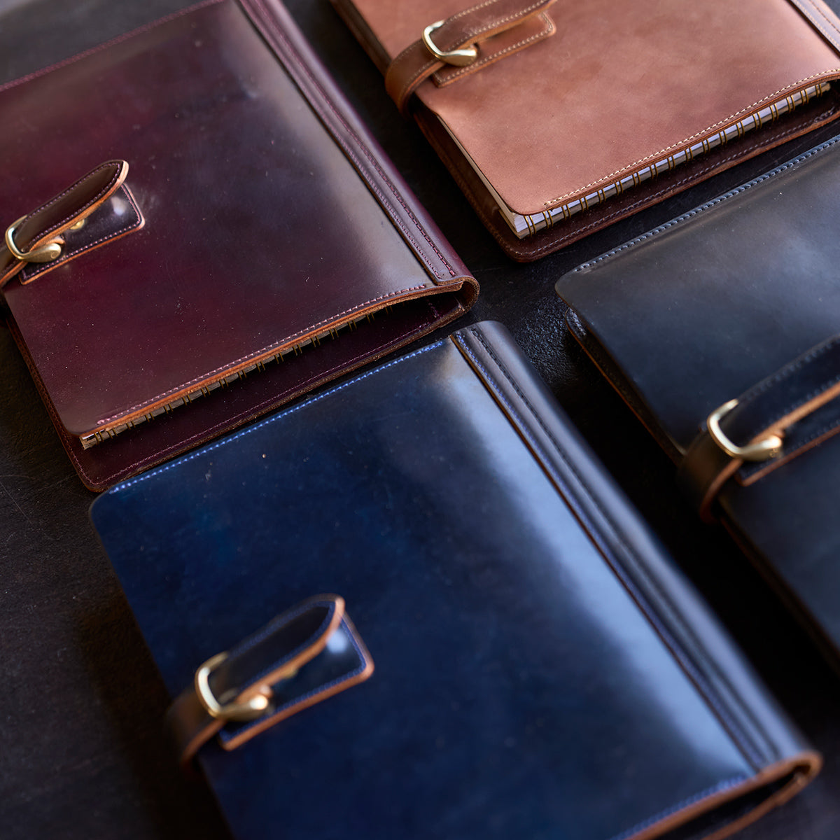 No.822 Portfolio A5 | Horween® Shell Cordovan (Navy)