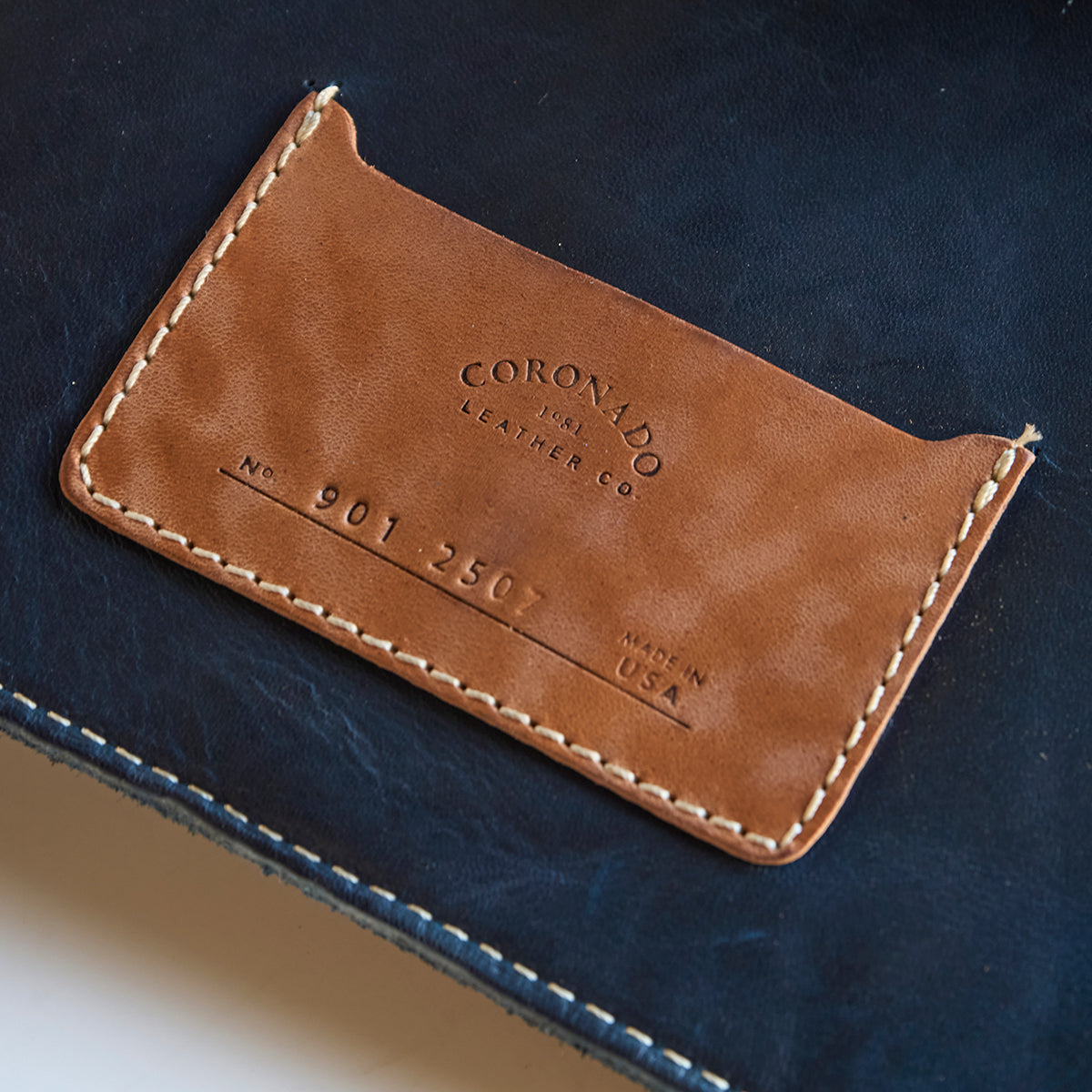No. 901 Stone-Washed Folio | Indigo & Horse