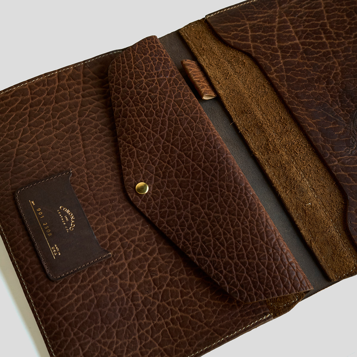 No.901 Executive Folio | Bison Walnut