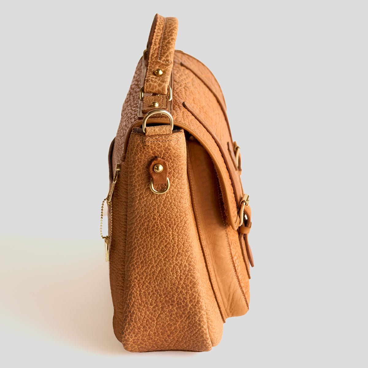 No.935 CEO MESSENGER | LE HORWEEN BISON (NEW)