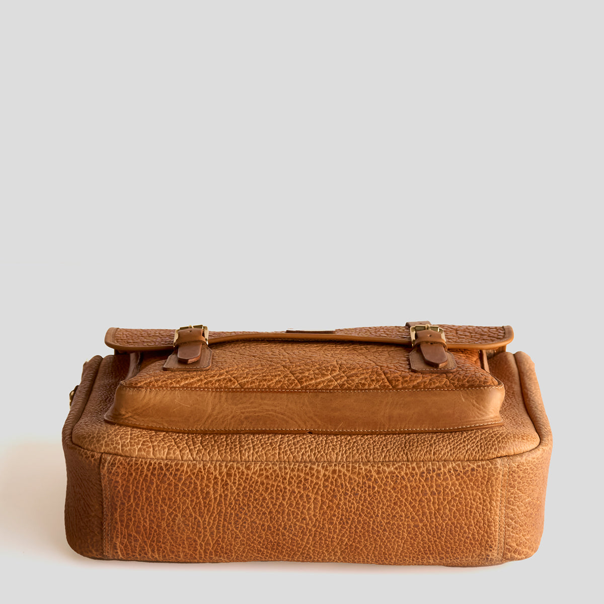 No.935 CEO MESSENGER | LE HORWEEN BISON (NEW)