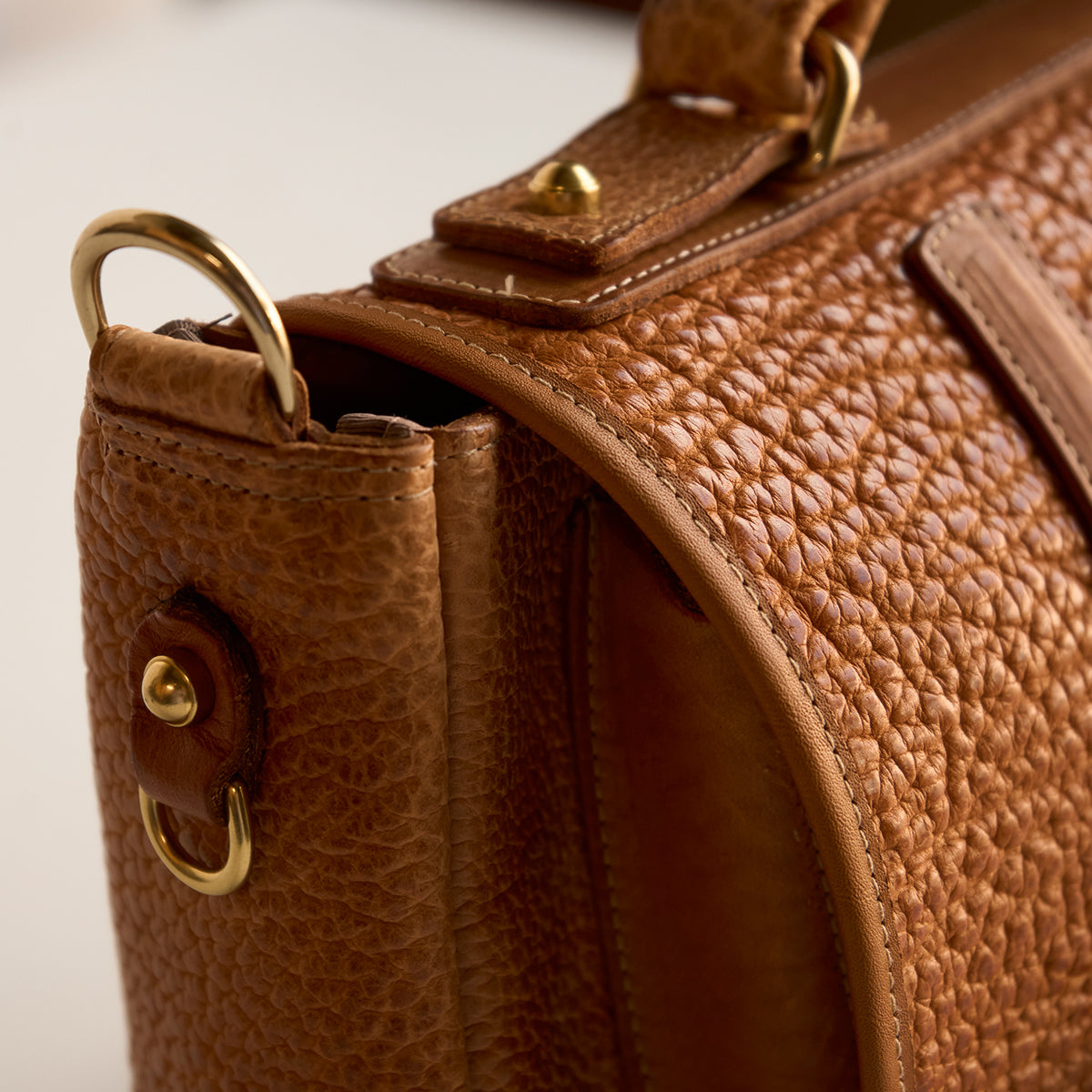 No.935 CEO MESSENGER | LE HORWEEN BISON (NEW)