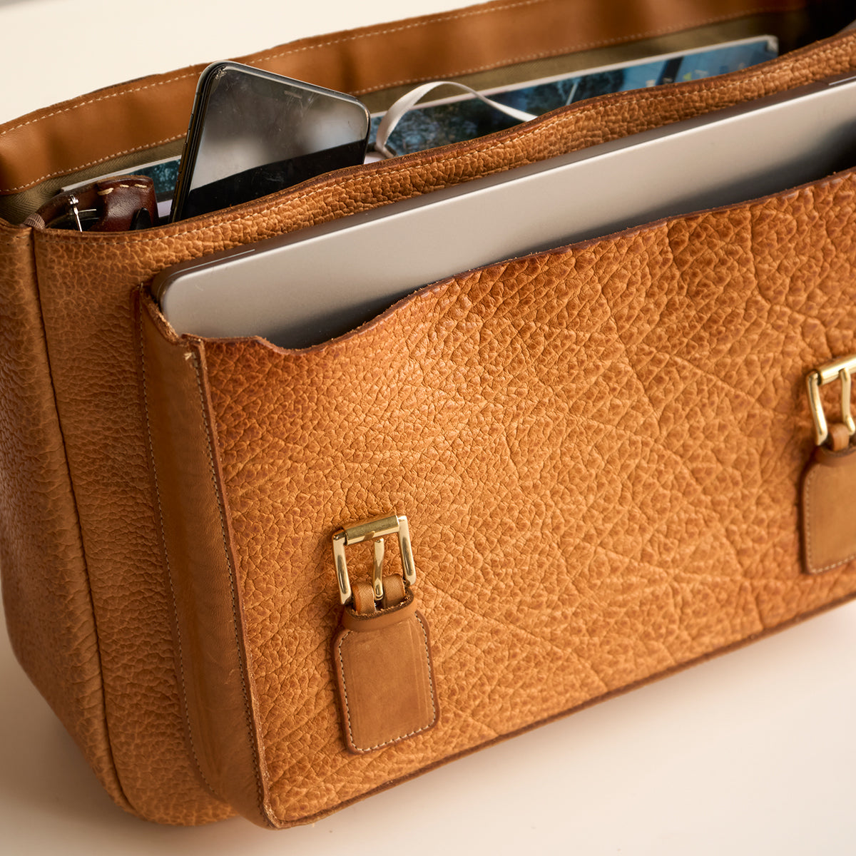 No.935 CEO MESSENGER | LE HORWEEN BISON (NEW)