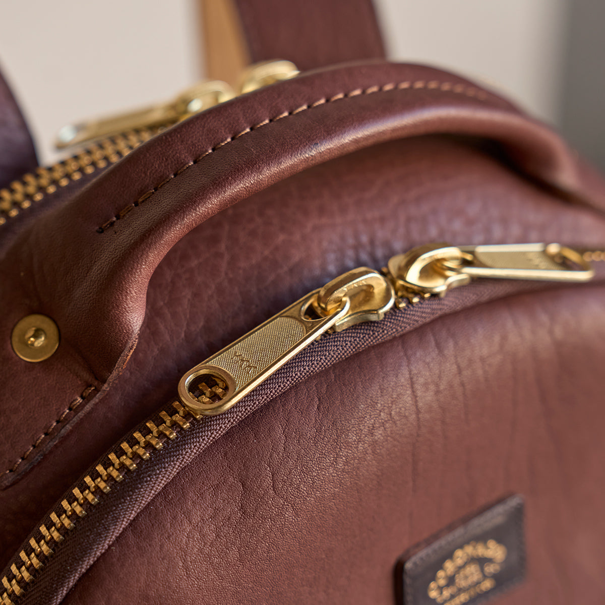 No.950 Clark II Backpack | Olive-Tanned Chocolate Bullhide