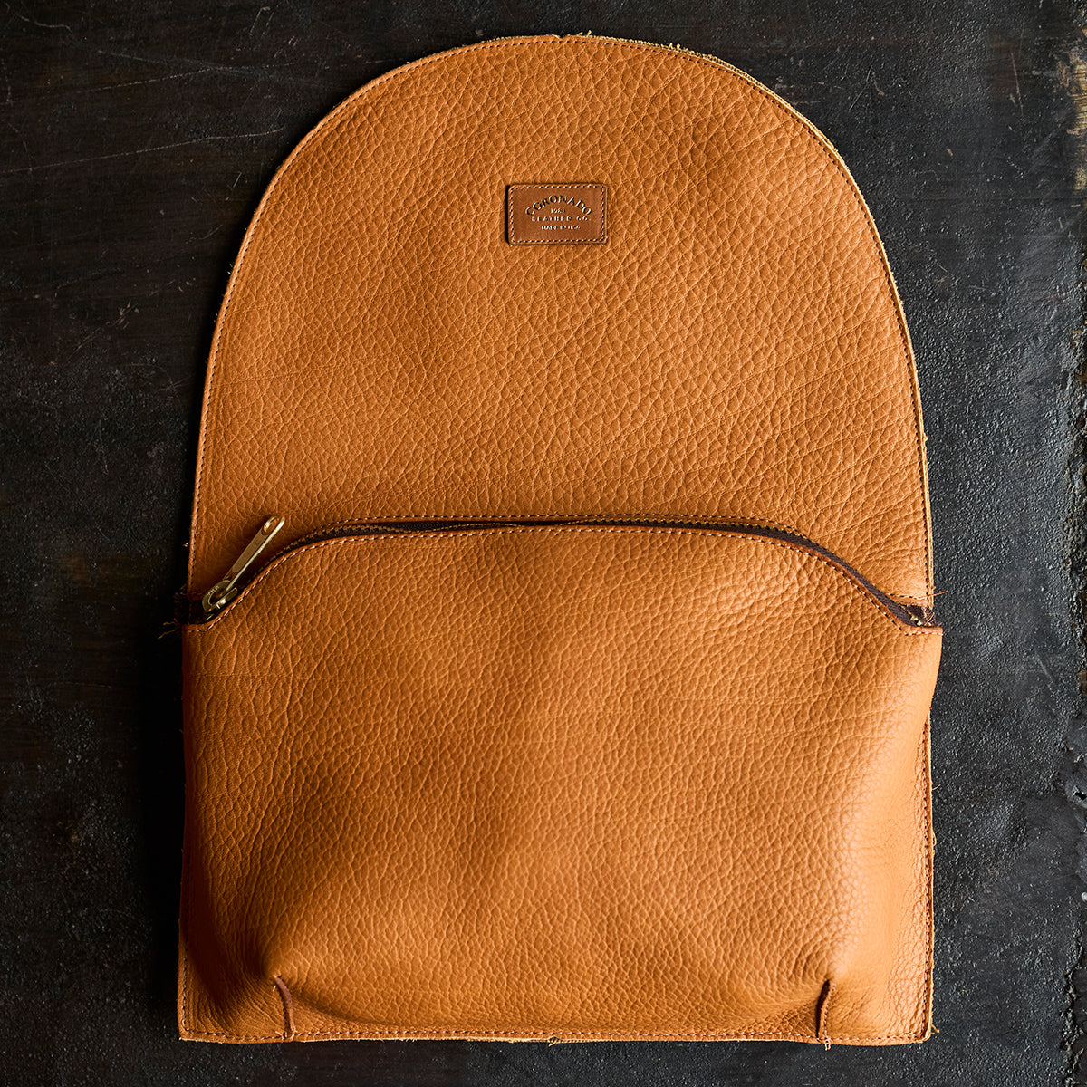 No.950 Clark II Backpack | Olive-Tanned English Tan Bullhide
