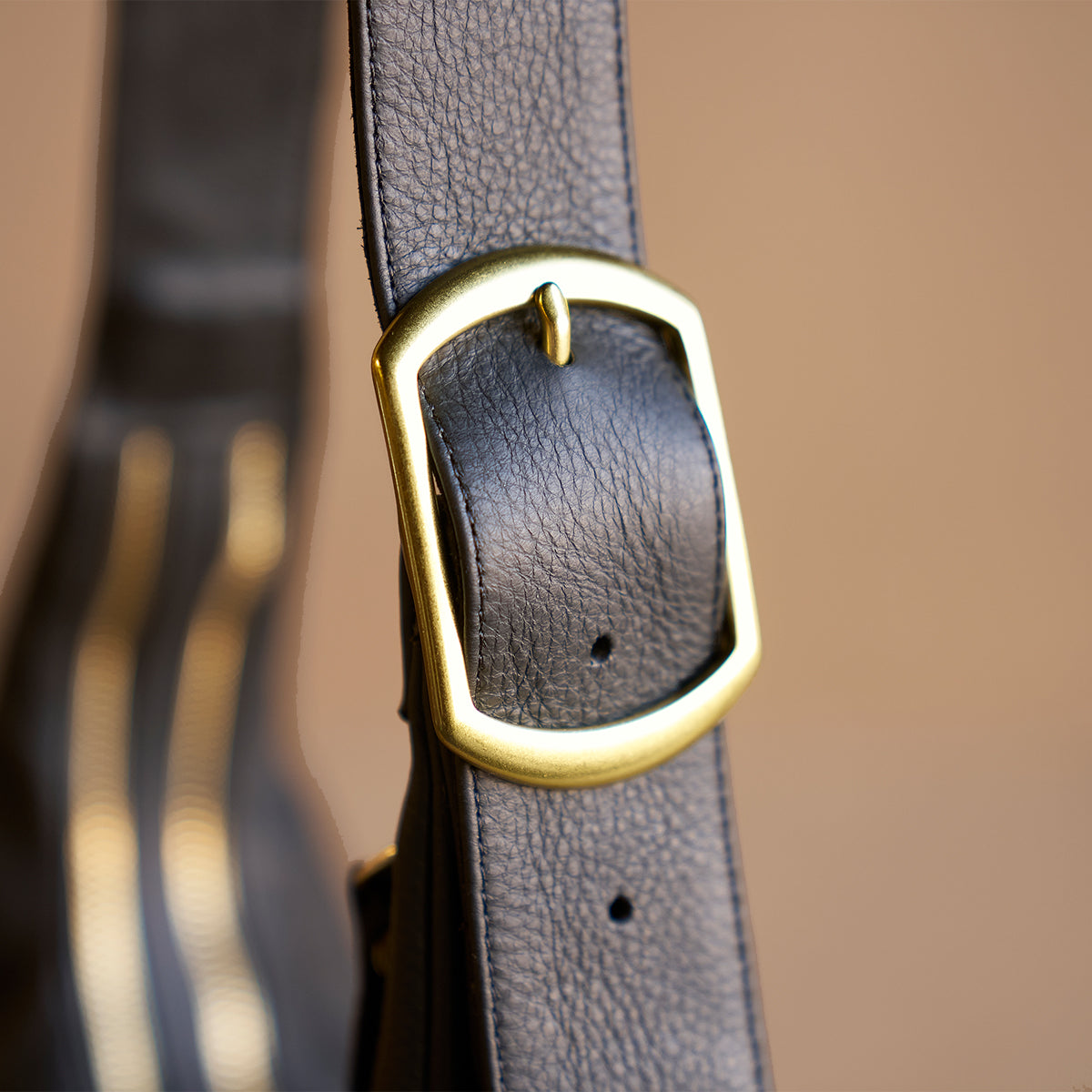 No.995 Monterey Hobo | Black