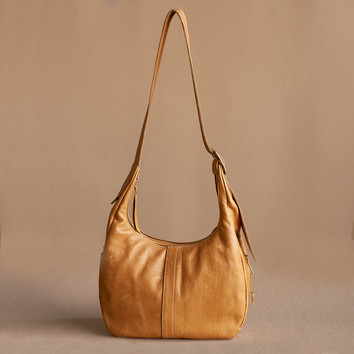 No.995 Monterey Hobo | Cognac