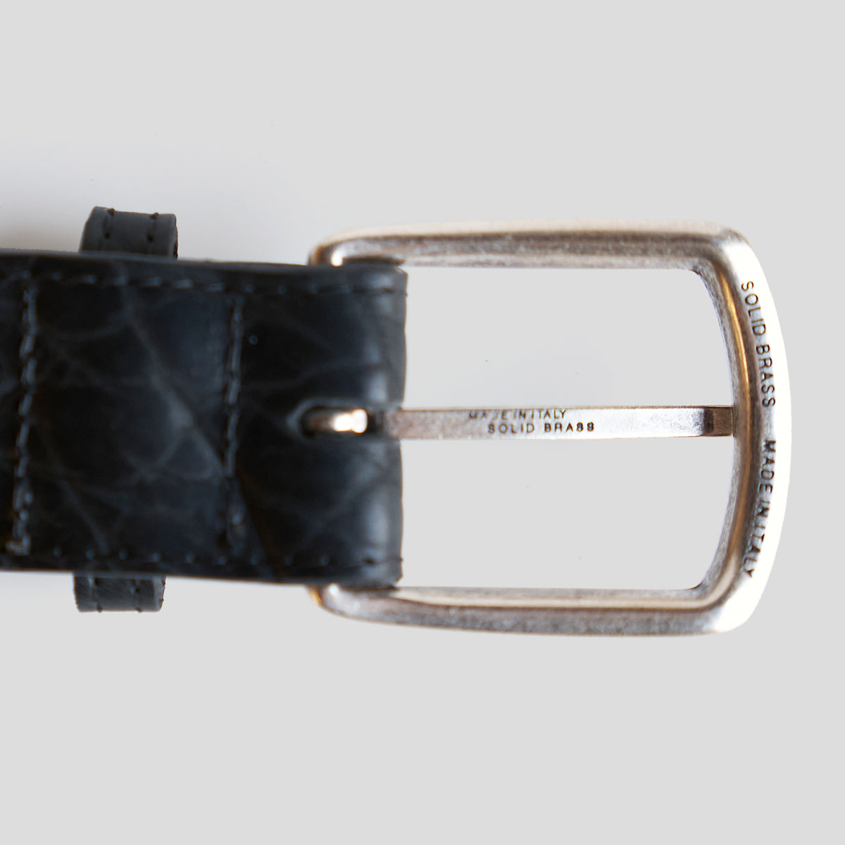 No.715 Executive Belt | Bison Black Nickel
