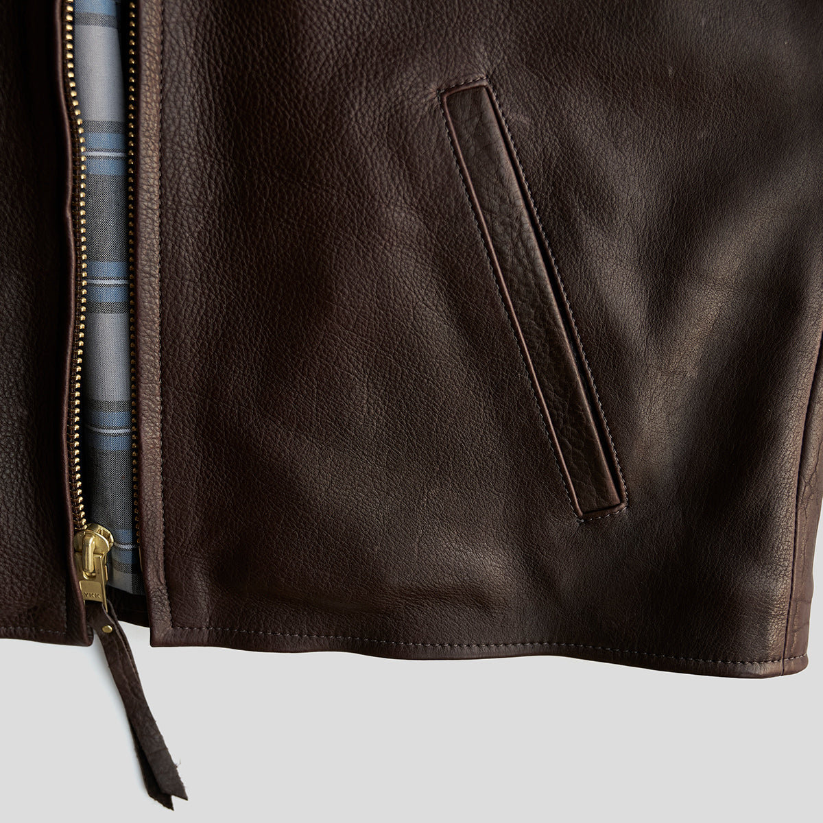 No.109 Bison Bomber| Brown