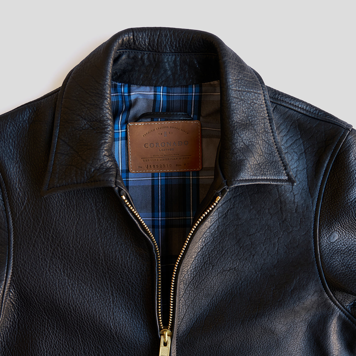 No.109 Bison Americana Bomber | Black