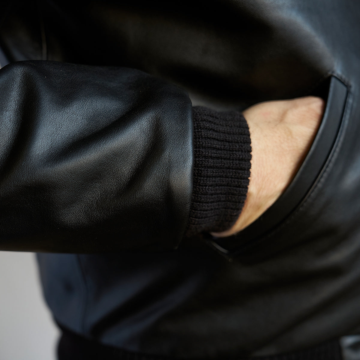 No.410 Raglan Jacket | LE Vintage Horsehide Blk/Gray