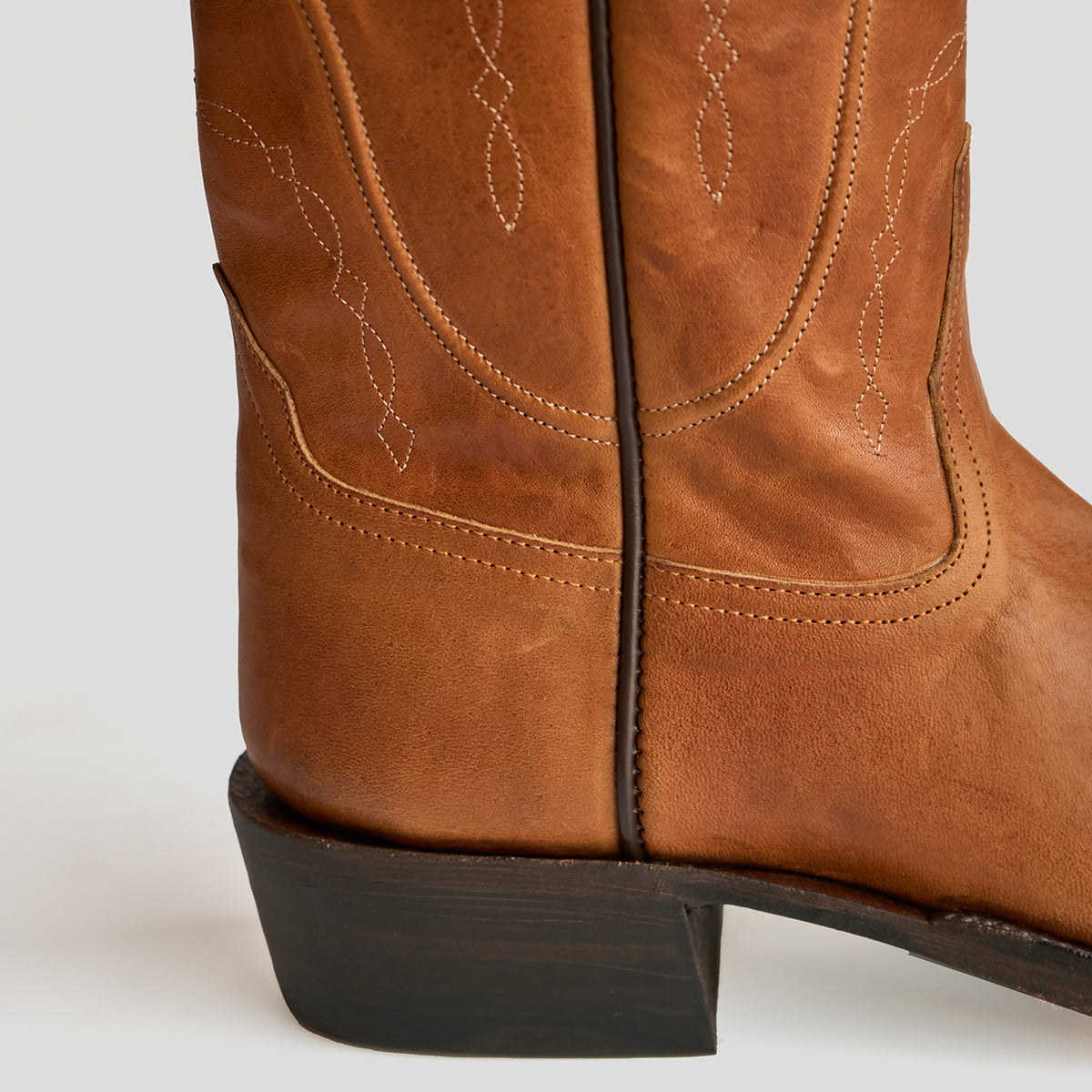 No.20 Classic J-Boot | Horween® Horsehide Tan