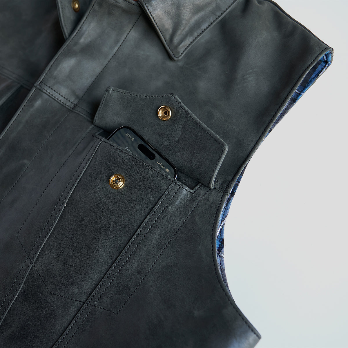 The Vintage Bison Rider Vest No.490 | Charcoal