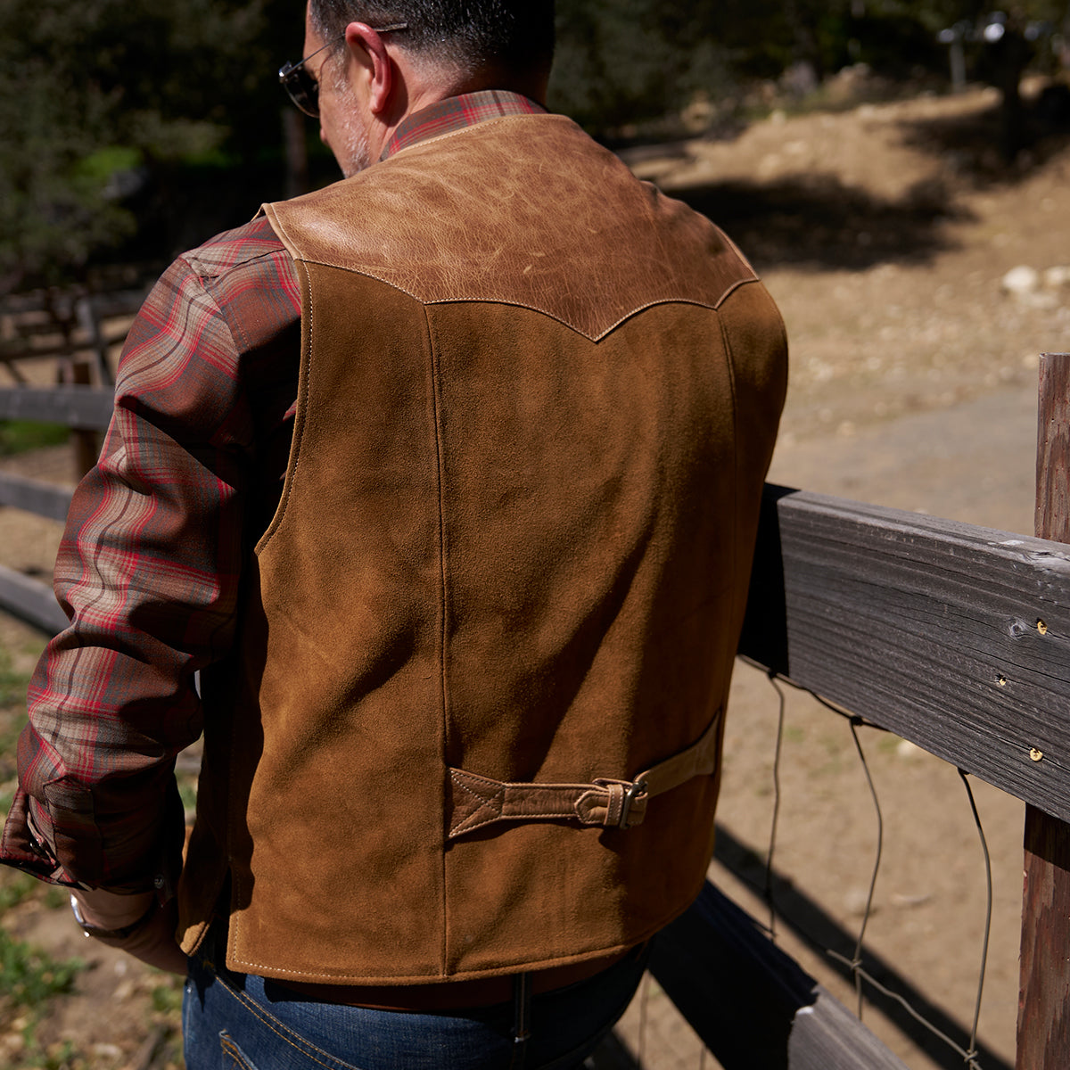 No.169 Garrison Vest | LE Suede Tan