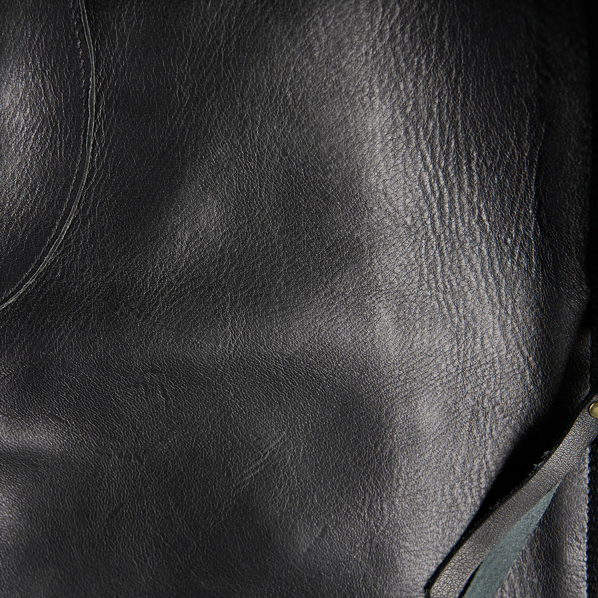 Horween® Deerskin Garrison No.312 | Utica Black