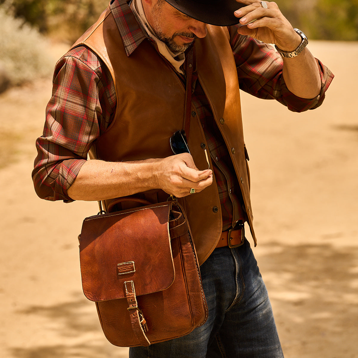 NO.212 Stone-Washed Swiss Saddle Bag