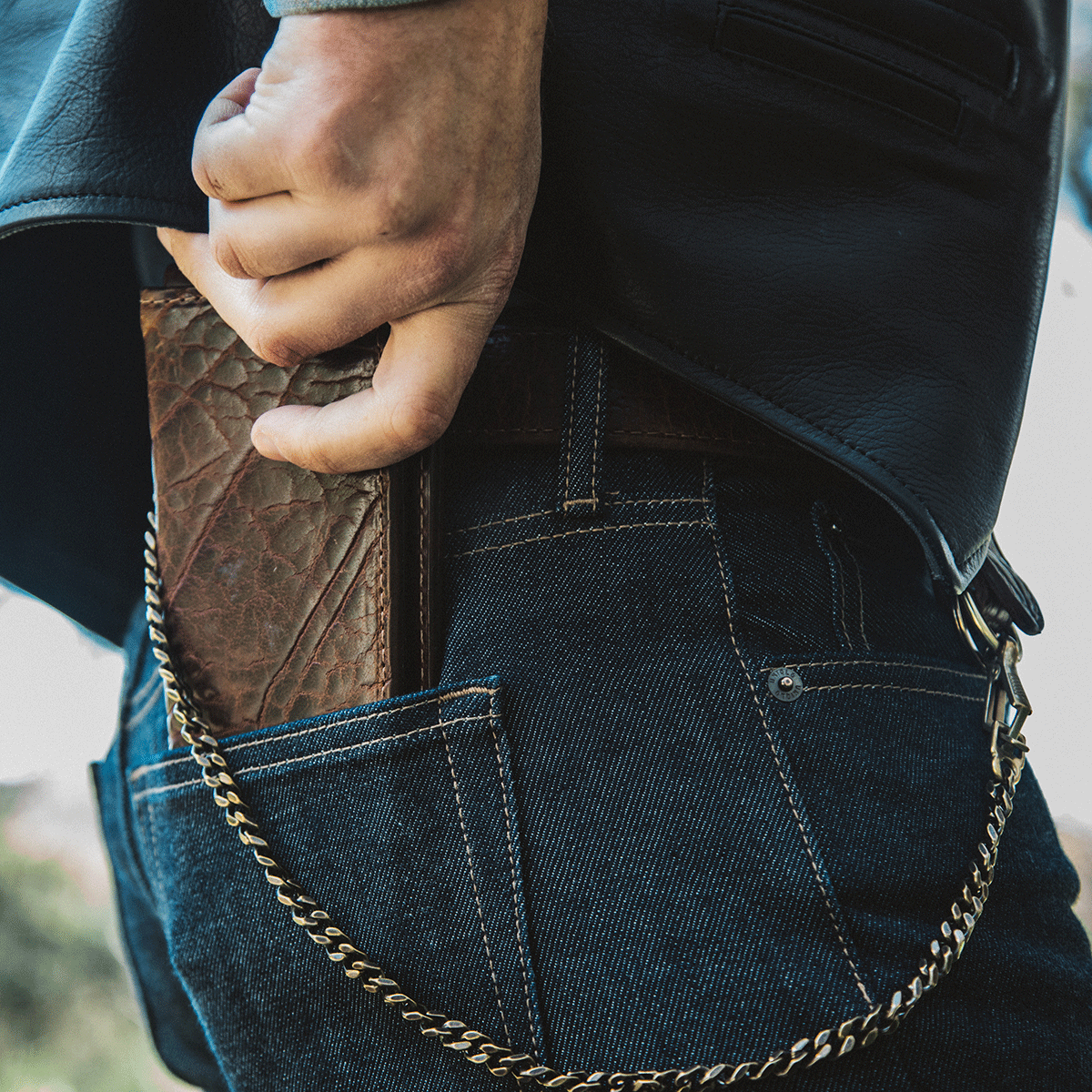 No.830 Handsewn Long Wallet | Bison Walnut