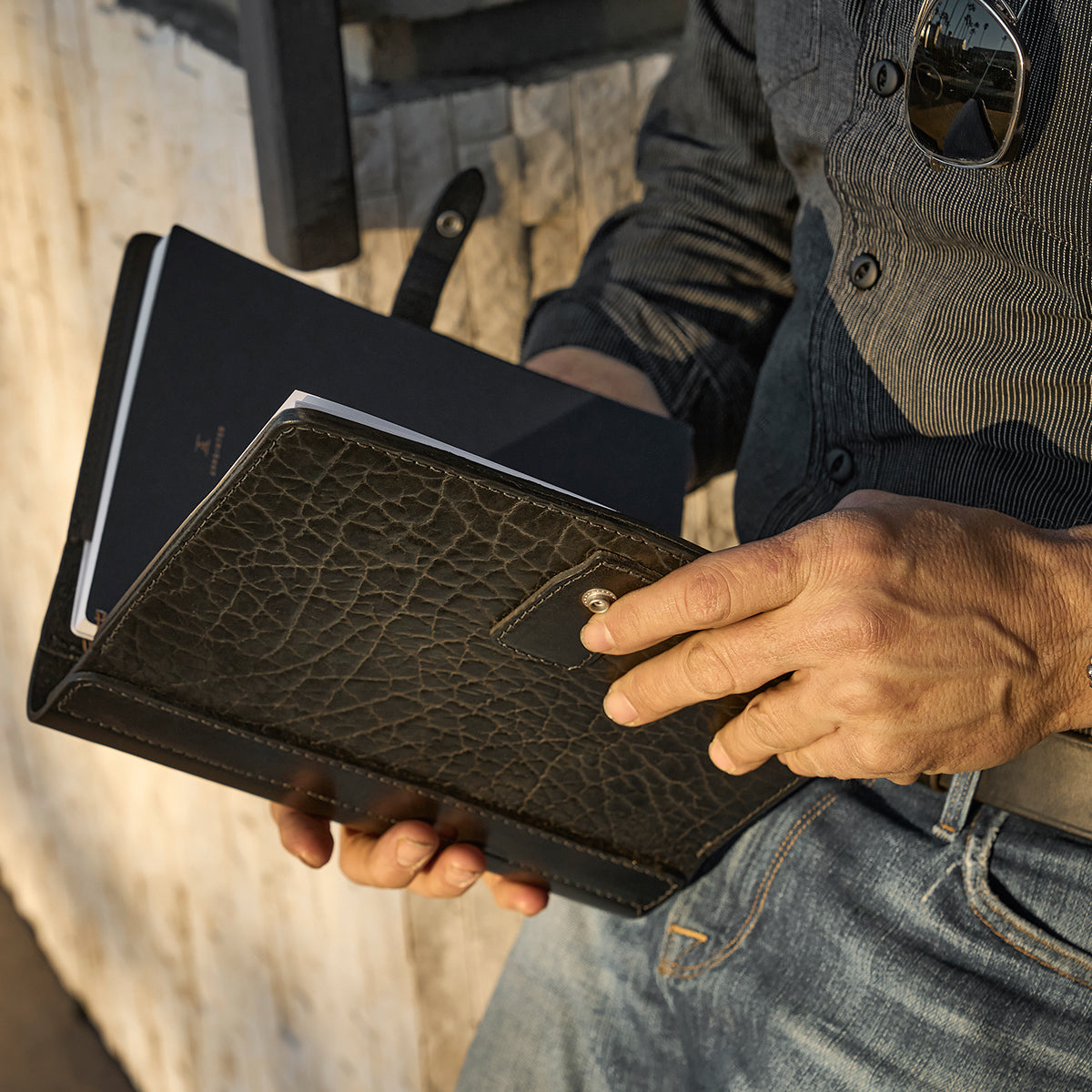 Black Bison Portfolio Planner No. 216