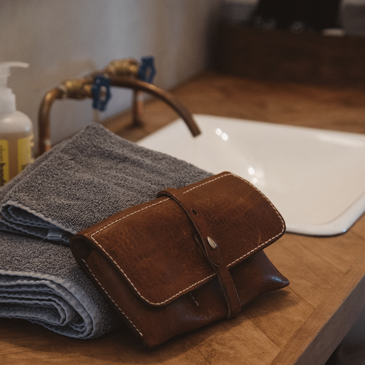 Vintage Stone-Washed Roll Dopp #961