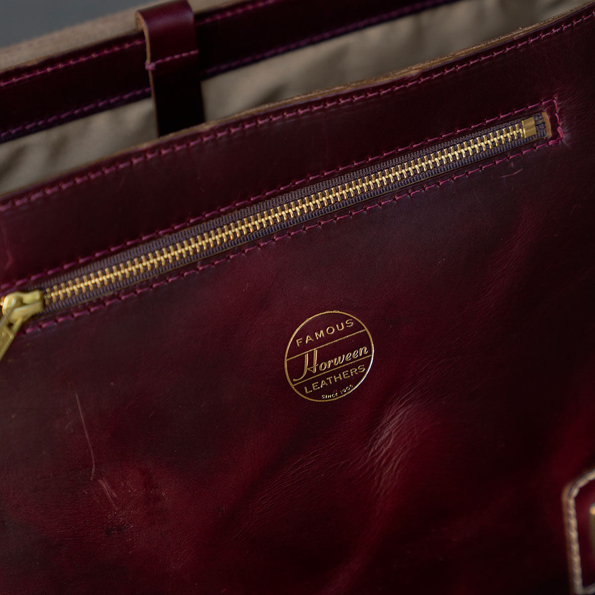 No. 201 Chromexcel® Messenger | #8