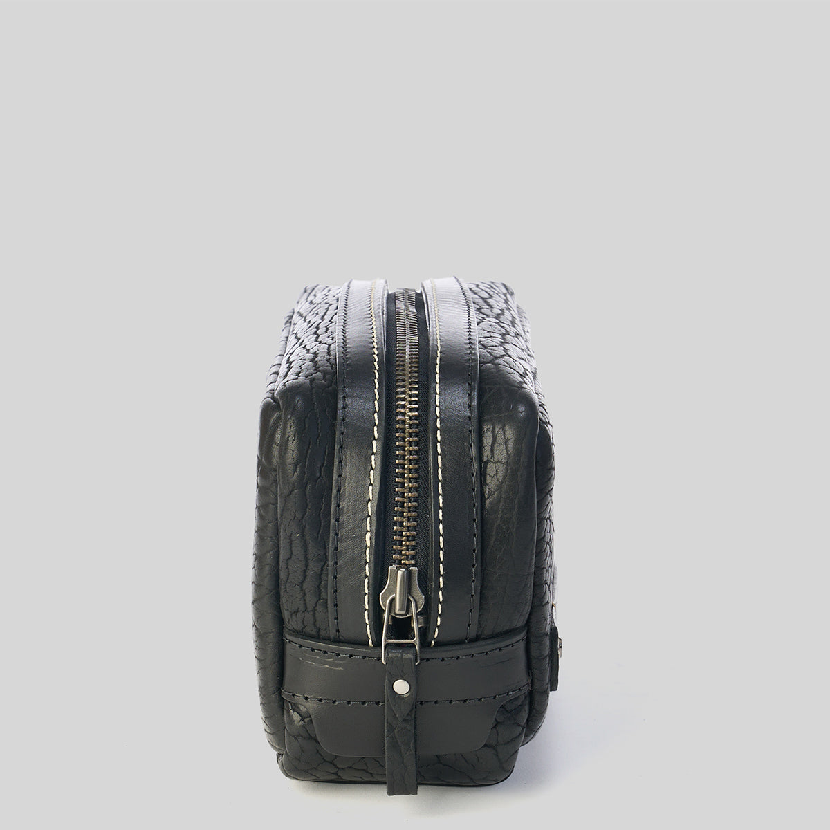 Black Bison Travel Kit No.590 | L.E.